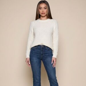 H&M Cream Textured Knit Sweater Women’s Small